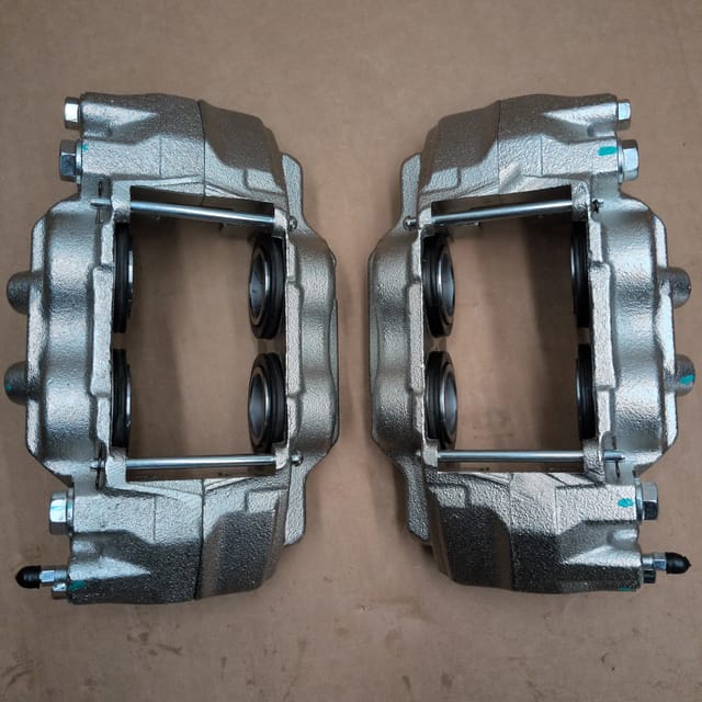 Front Brake Calipers Toyota Tundra Sequoia 2000-2006 — photo 3