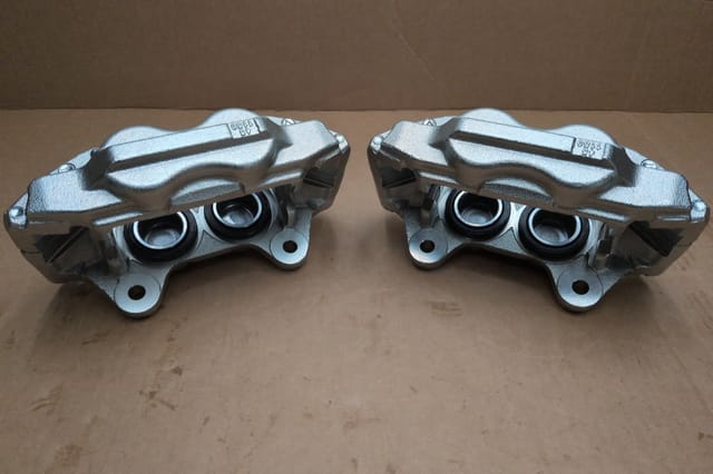Front Brake Calipers Toyota Tundra Sequoia 2000-2006 — photo 4